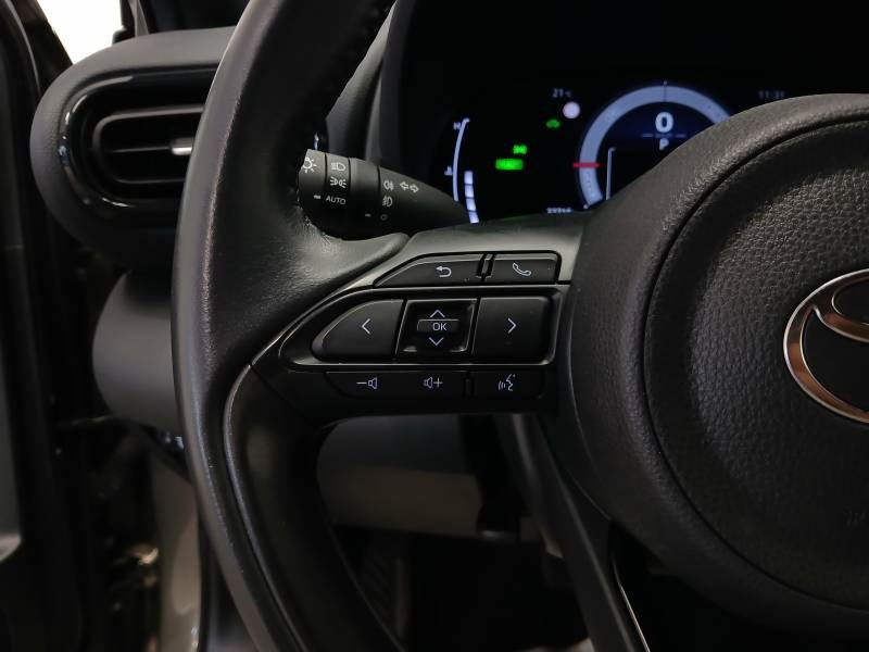 Toyota Yaris - Photo 19