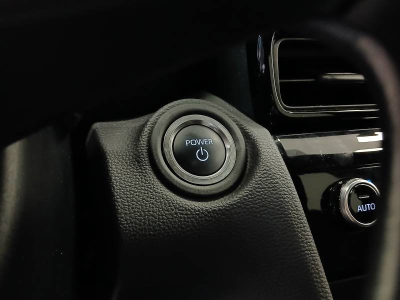 Toyota Yaris - Photo 25