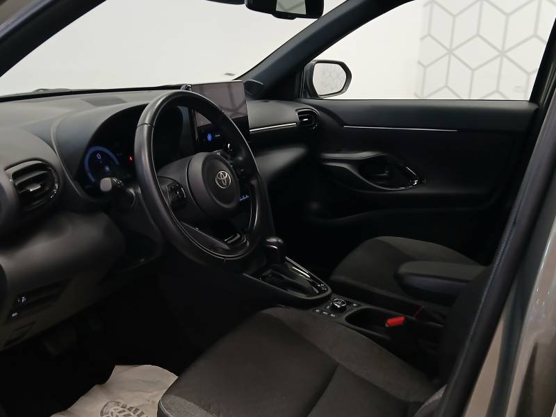 Toyota Yaris - Photo 10