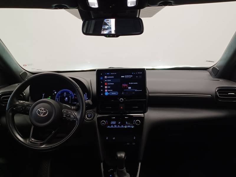 Toyota Yaris - Photo 11