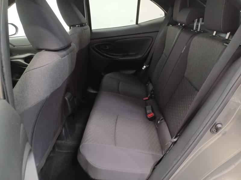 Toyota Yaris - Photo 13