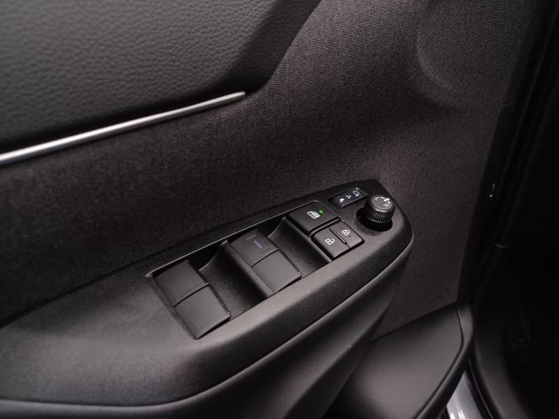 Toyota Yaris - Photo 14