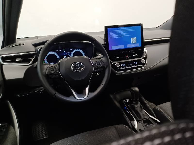 Toyota Corolla - Photo 11