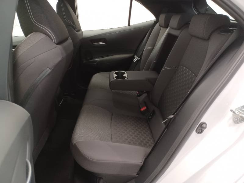 Toyota Corolla - Photo 13