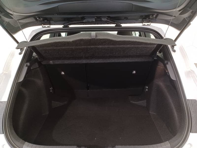 Toyota Corolla - Photo 14