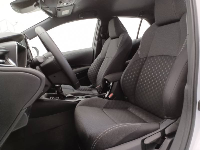 Toyota Corolla - Photo 16