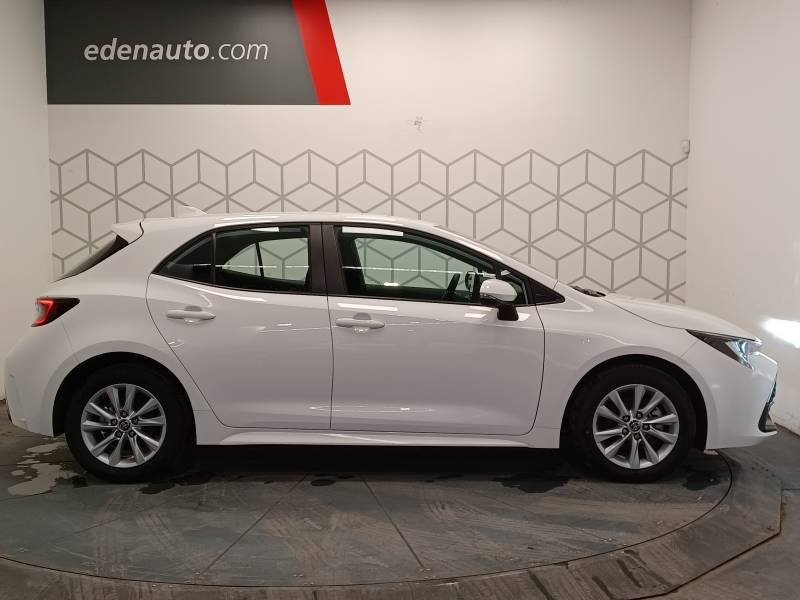 Toyota Corolla - Photo 6