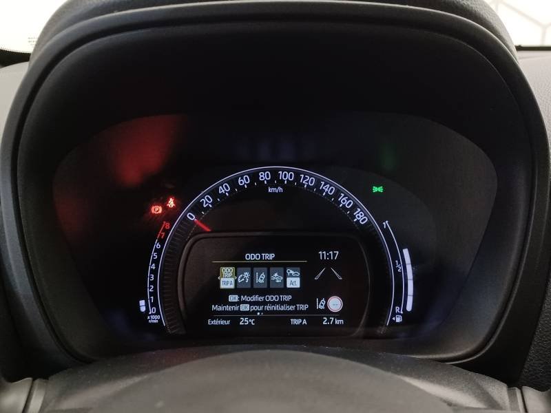 Toyota aygo x - Photo 19