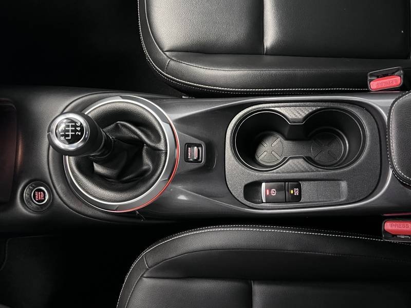 Nissan Juke - Photo 26