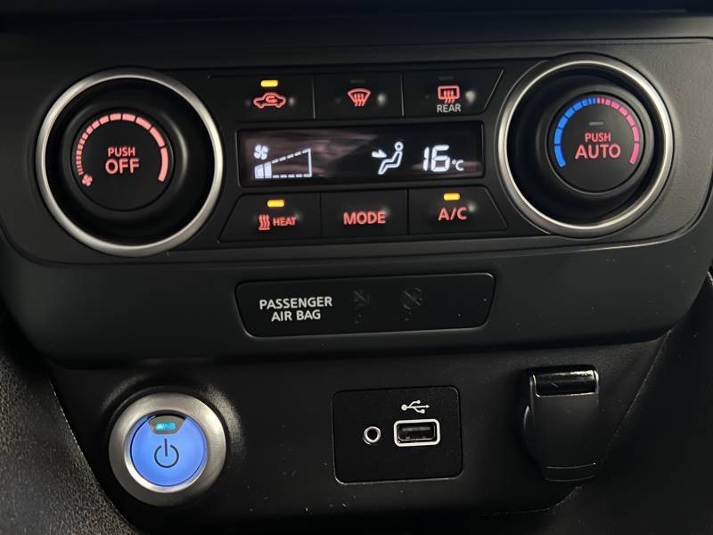 Nissan Leaf - Photo 20