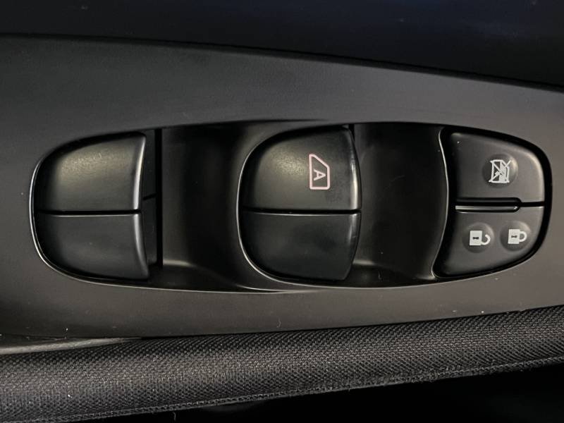 Nissan Leaf - Photo 27