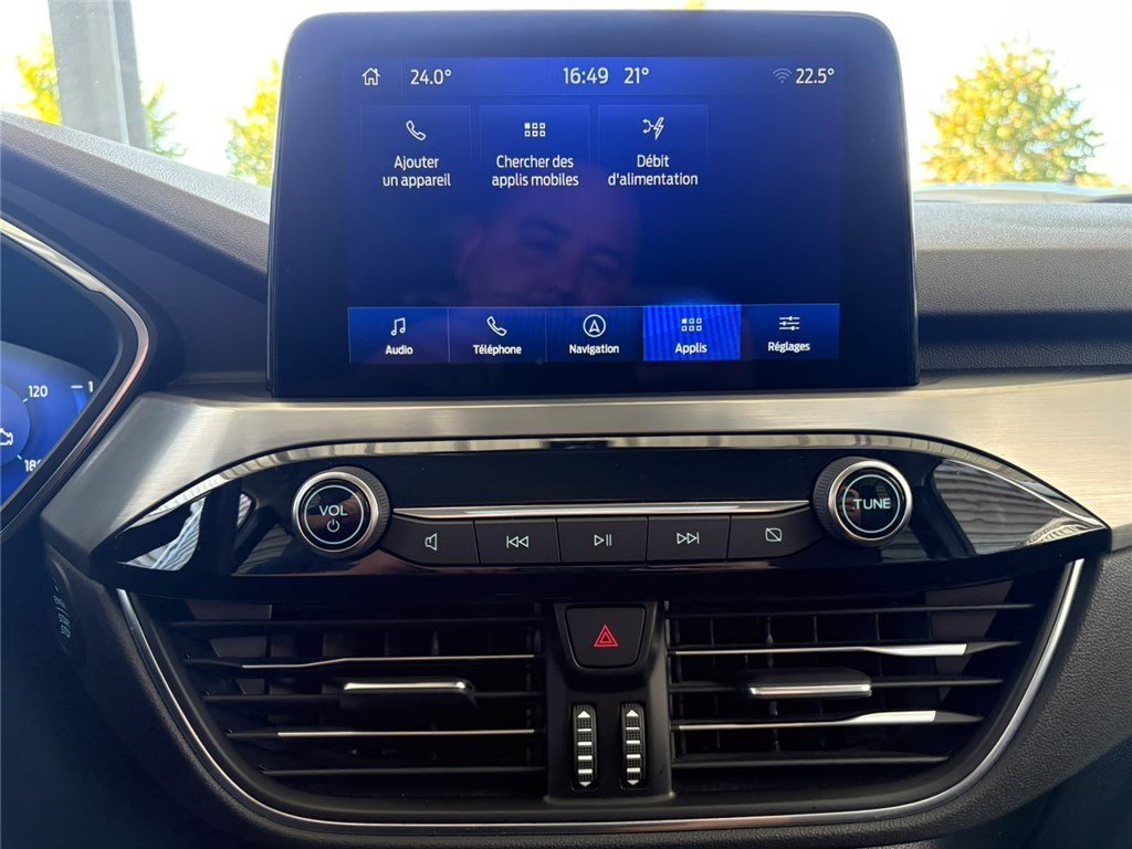 Ford Kuga - Photo 24