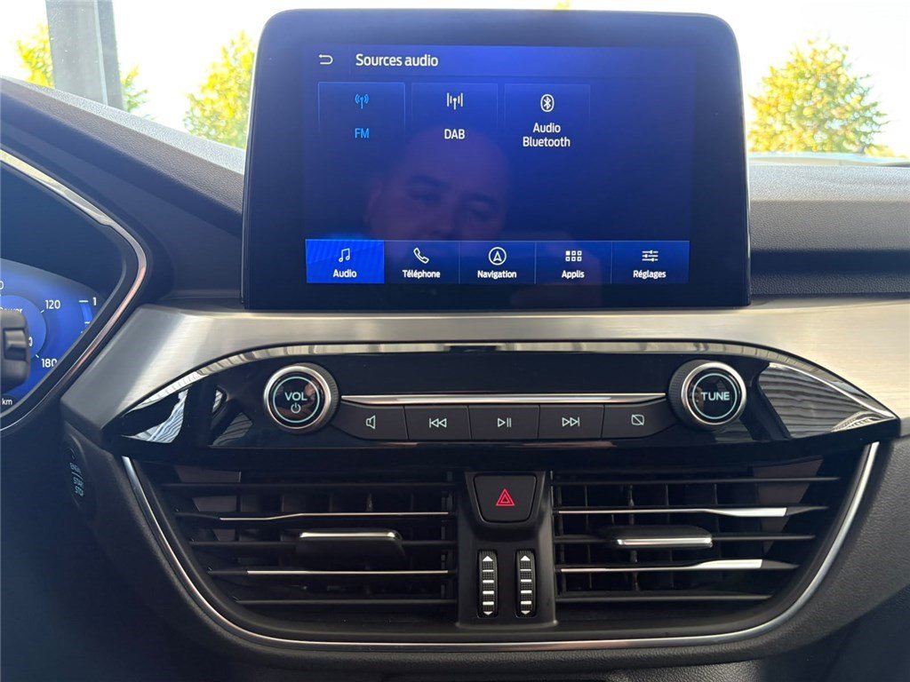 Ford Kuga - Photo 25