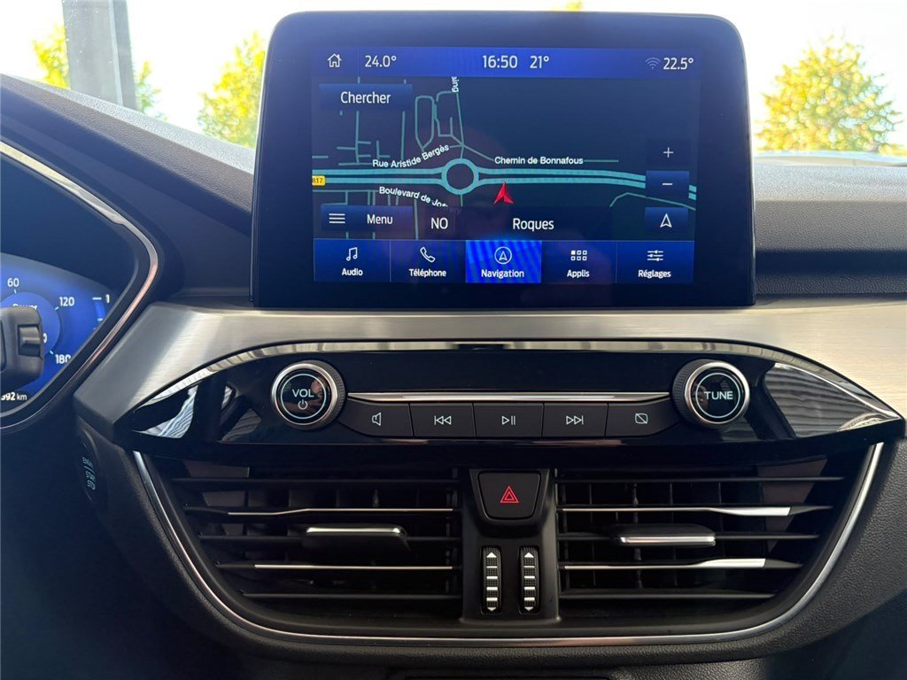 Ford Kuga - Photo 26