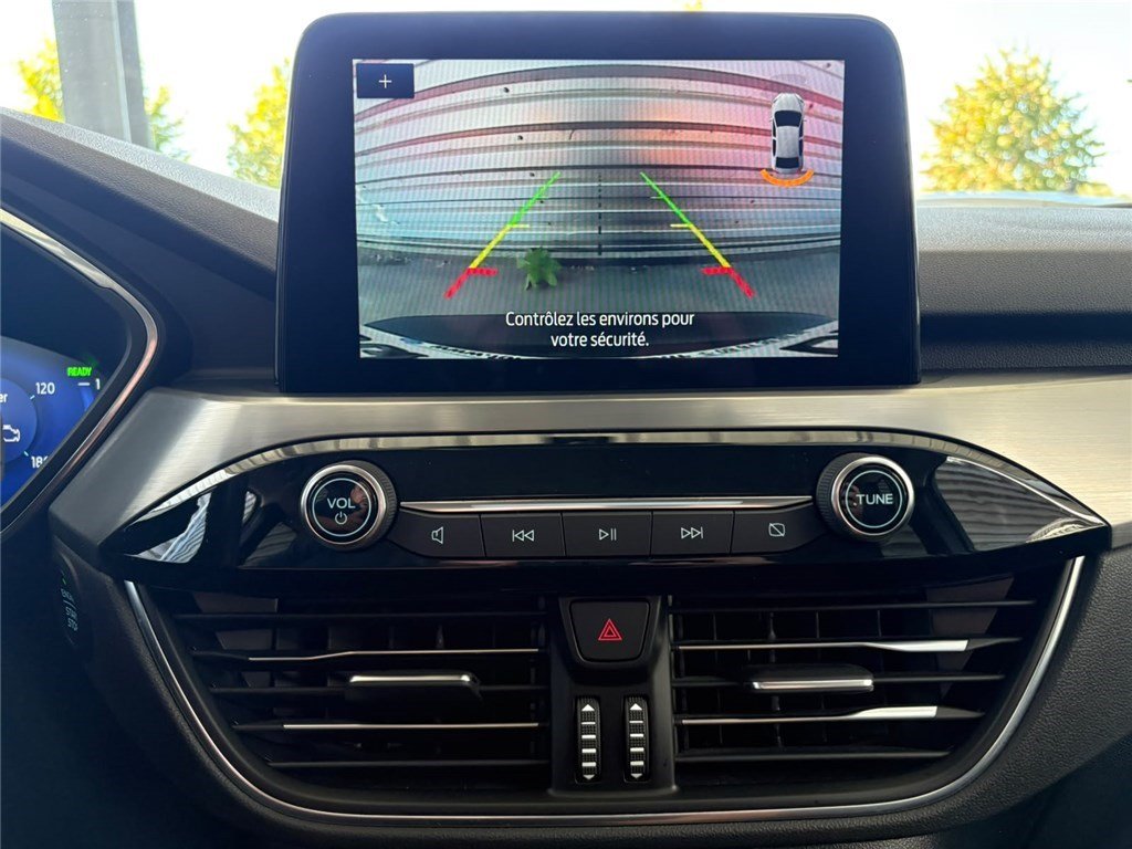 Ford Kuga - Photo 27