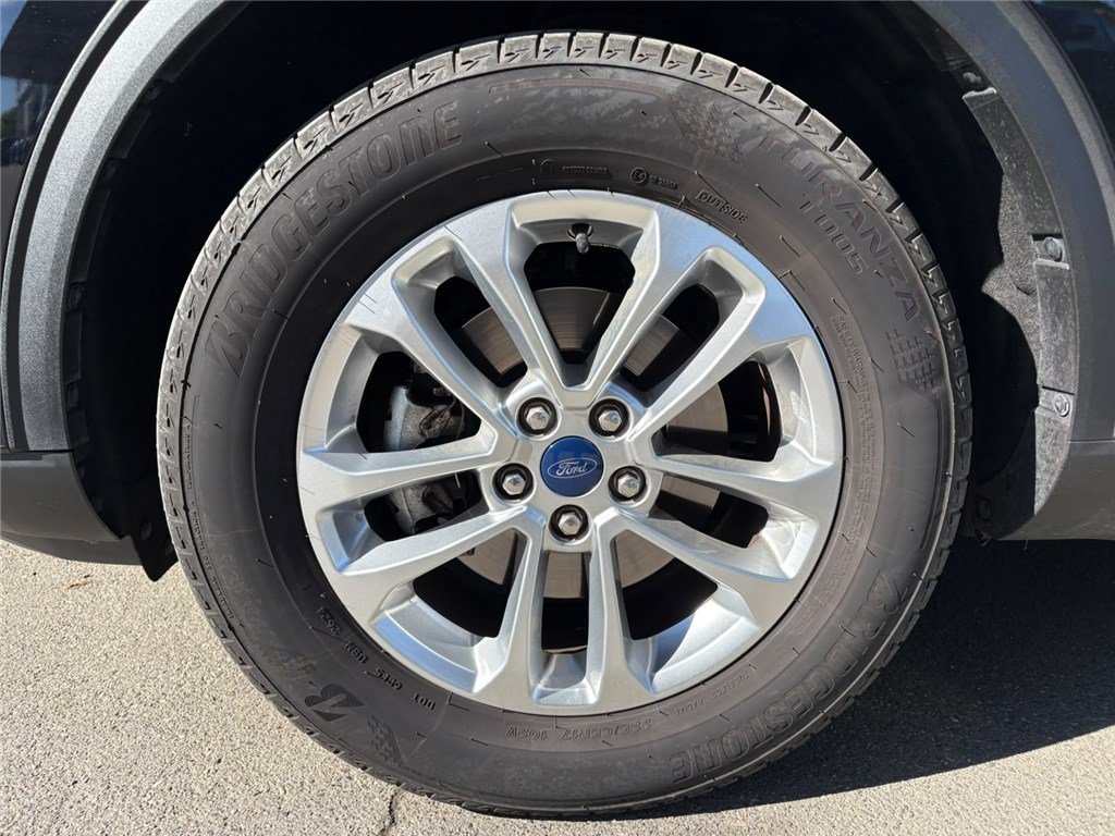 Ford Kuga - Photo 10