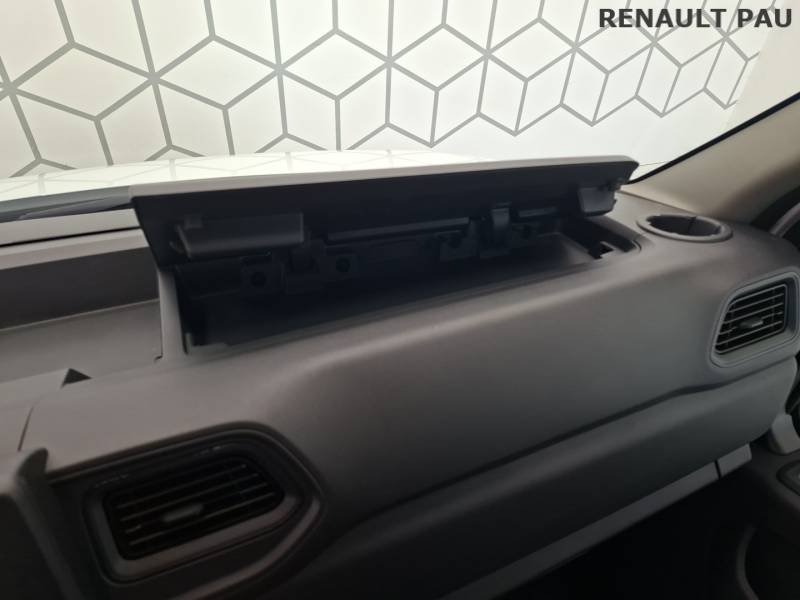 Renault Master - Photo 22