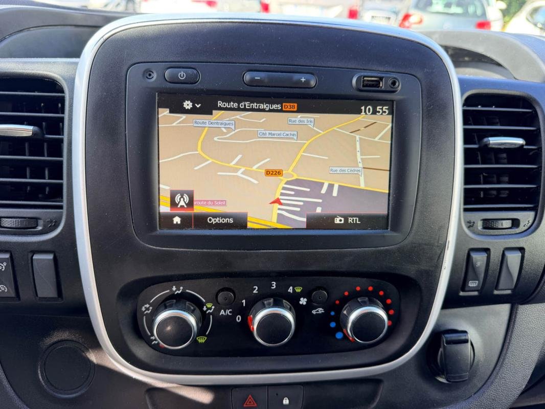 Renault Trafic - Photo 12