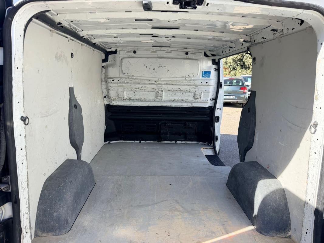 Renault Trafic - Photo 17