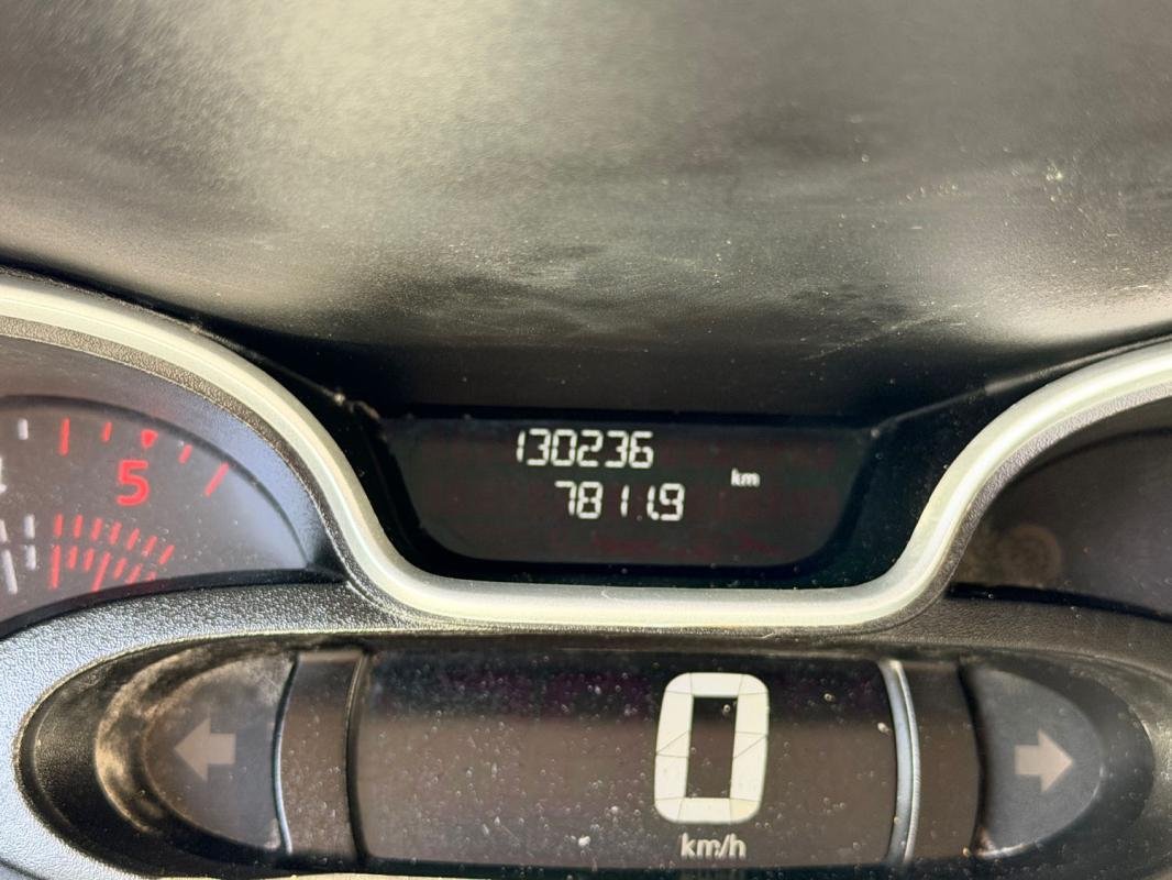 Renault Trafic - Photo 19