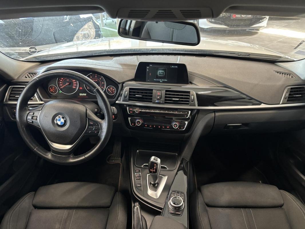 BMW Série 3 - Photo 17
