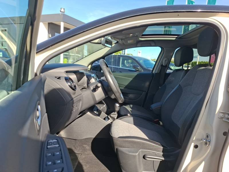 Renault Captur - Photo 10