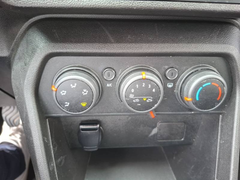 Dacia Sandero - Photo 22