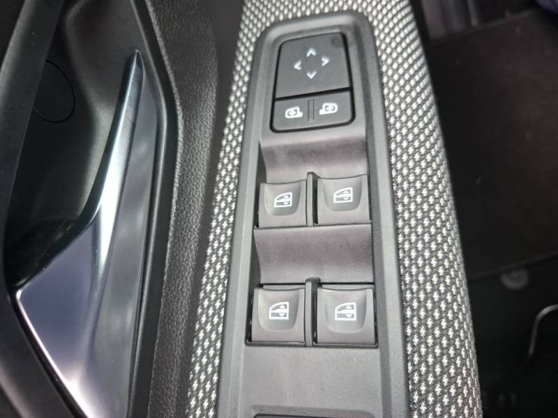 Dacia Sandero - Photo 23