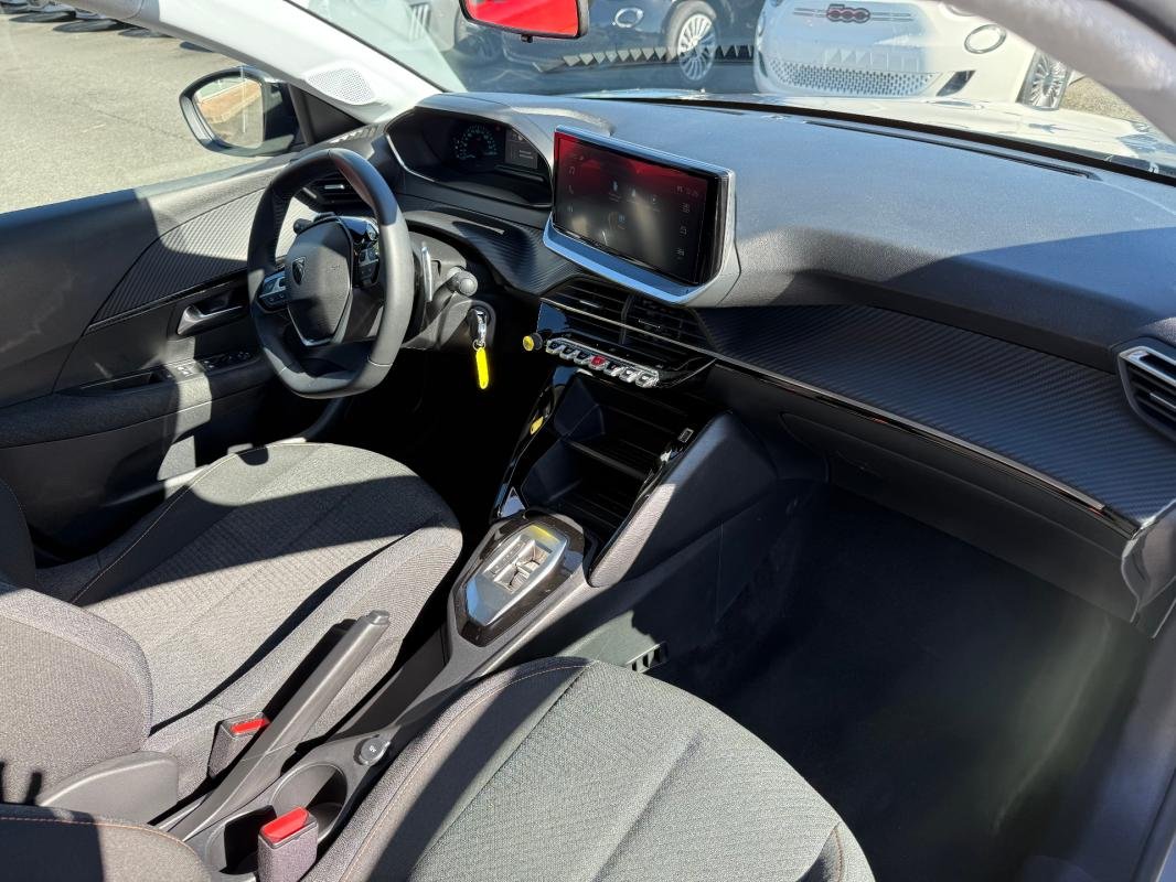 Peugeot 208 - Photo 21