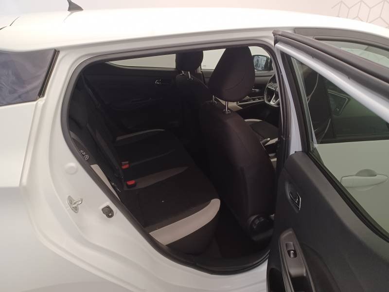 Nissan Micra - Photo 15