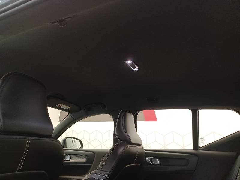 Volvo XC40 - Photo 31