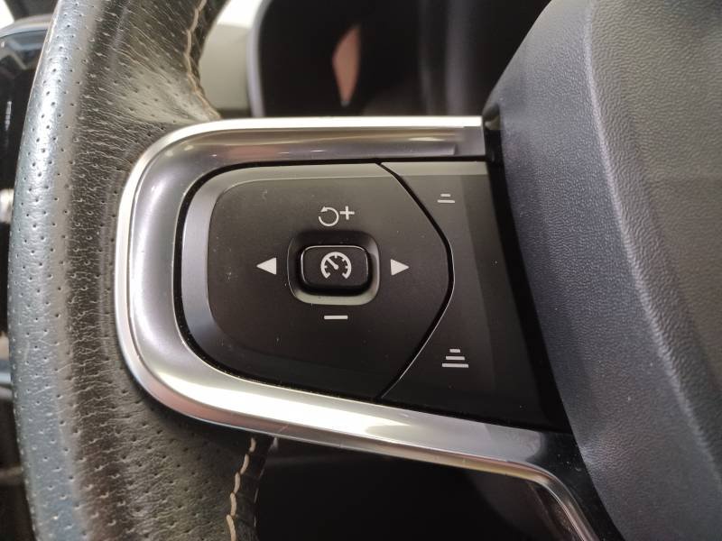 Volvo XC40 - Photo 41