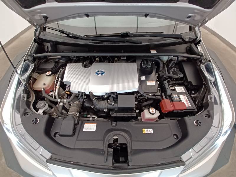 Toyota Prius - Photo 11