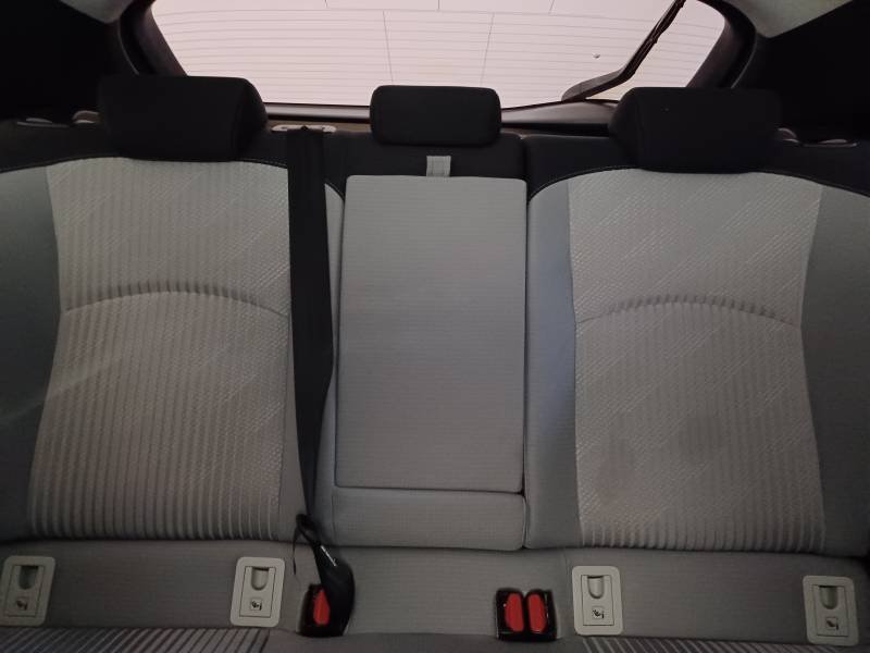 Toyota Prius - Photo 24