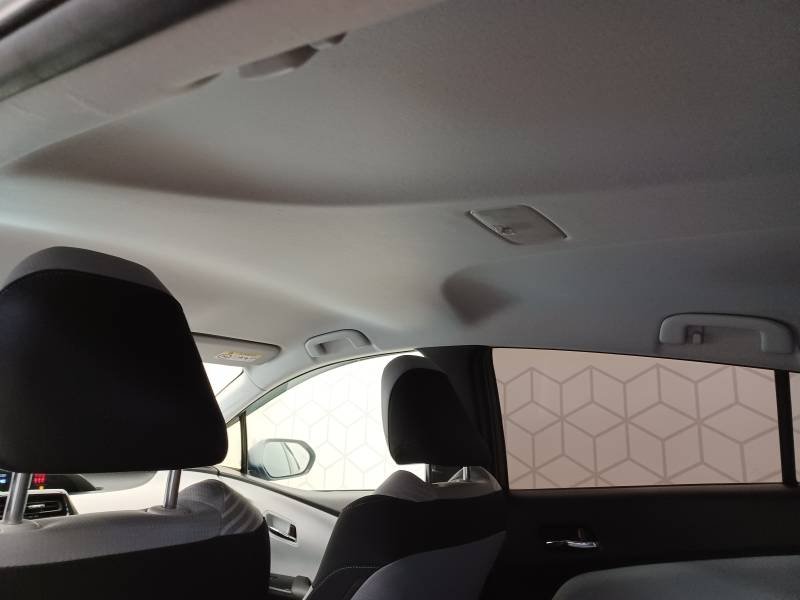 Toyota Prius - Photo 29