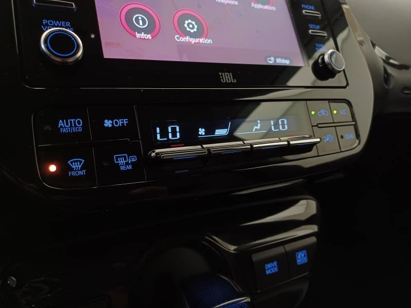 Toyota Prius - Photo 30