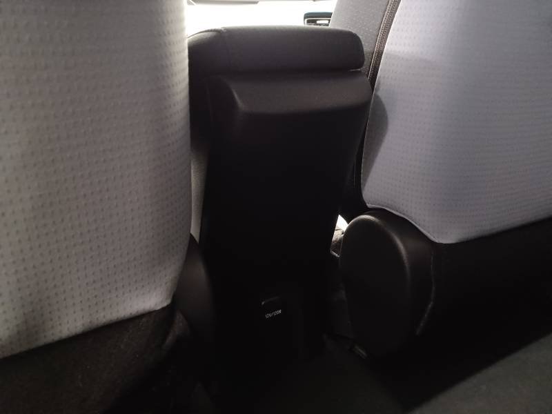 Toyota Prius - Photo 34