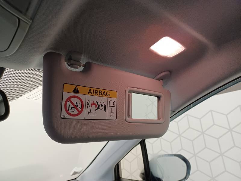 Toyota Prius - Photo 42