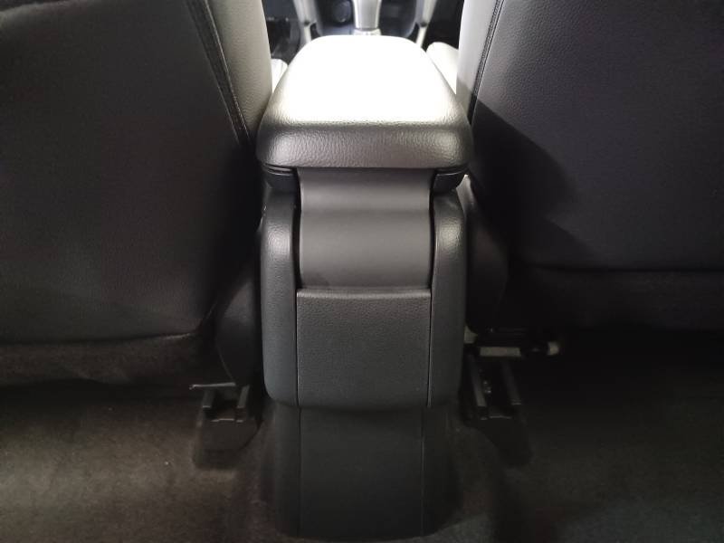 Toyota Yaris - Photo 33