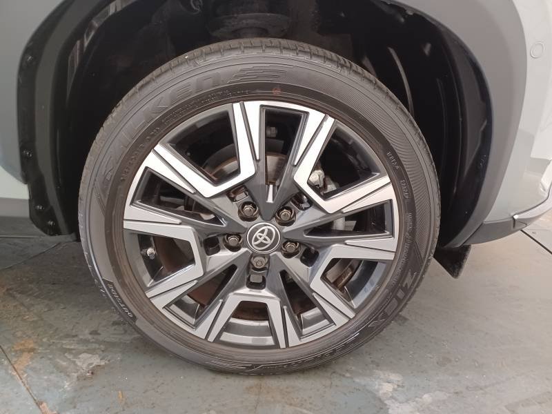 Toyota Yaris - Photo 10