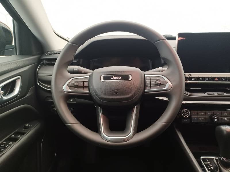 Jeep Compass - Photo 13