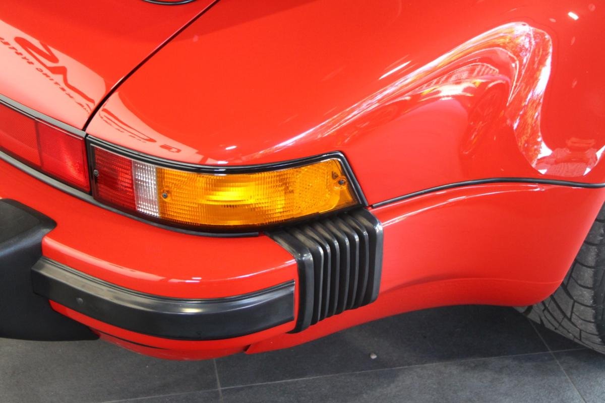 Porsche 911 - Photo 13