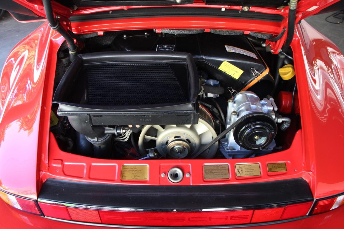 Porsche 911 - Photo 36
