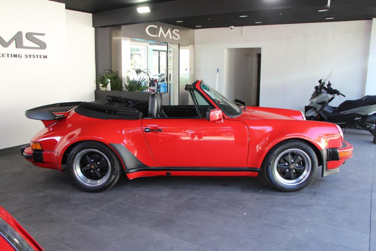 Porsche 911 - Photo 5