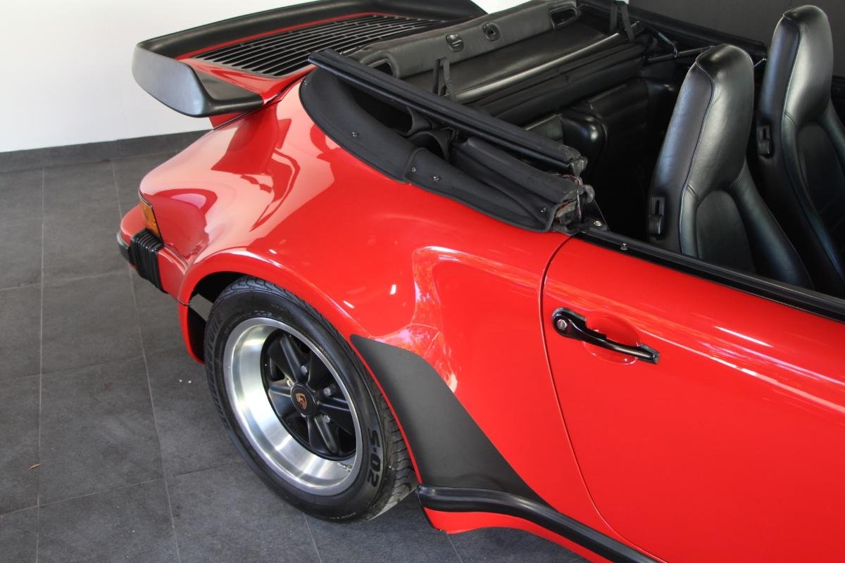Porsche 911 - Photo 6