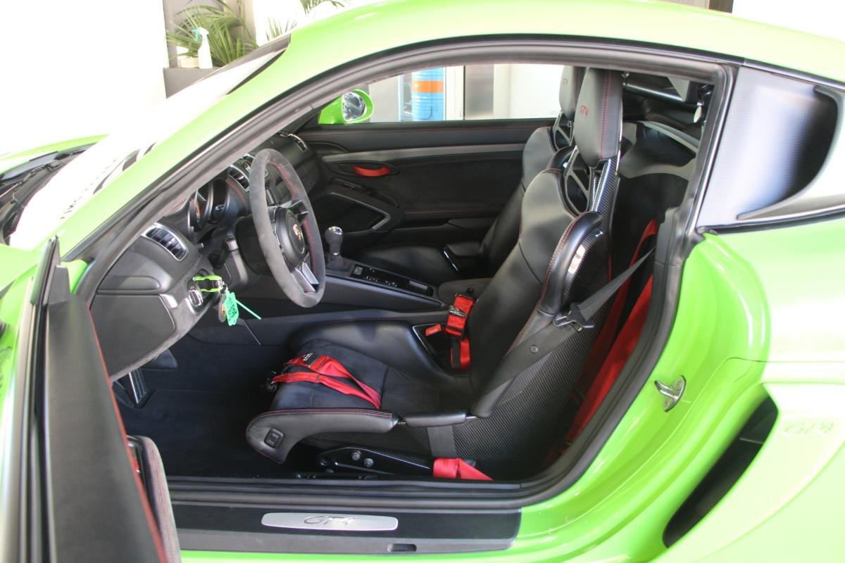 Porsche Cayman - Photo 11