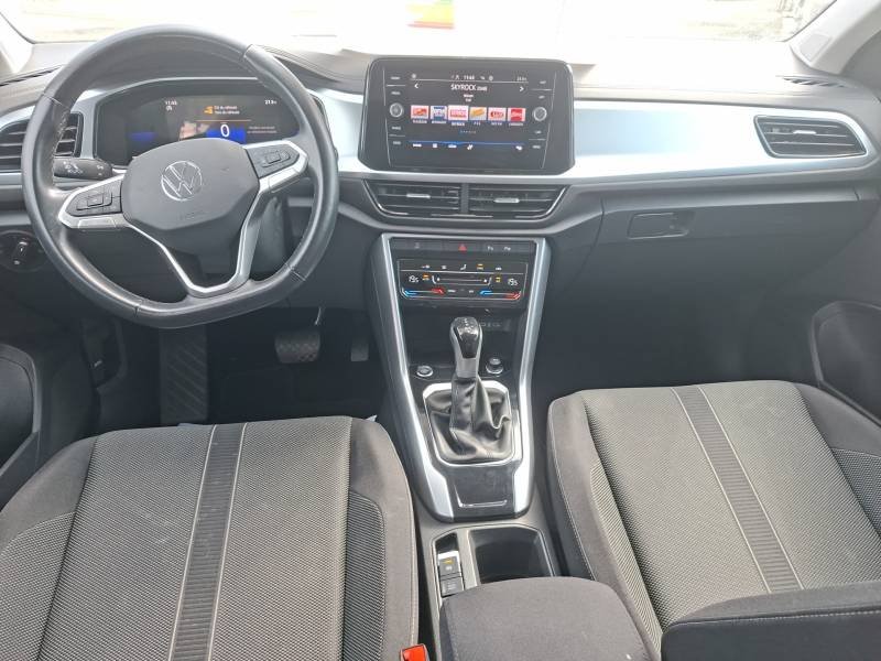 Volkswagen T-Roc - Photo 11