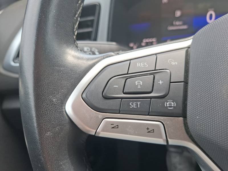 Volkswagen T-Roc - Photo 32