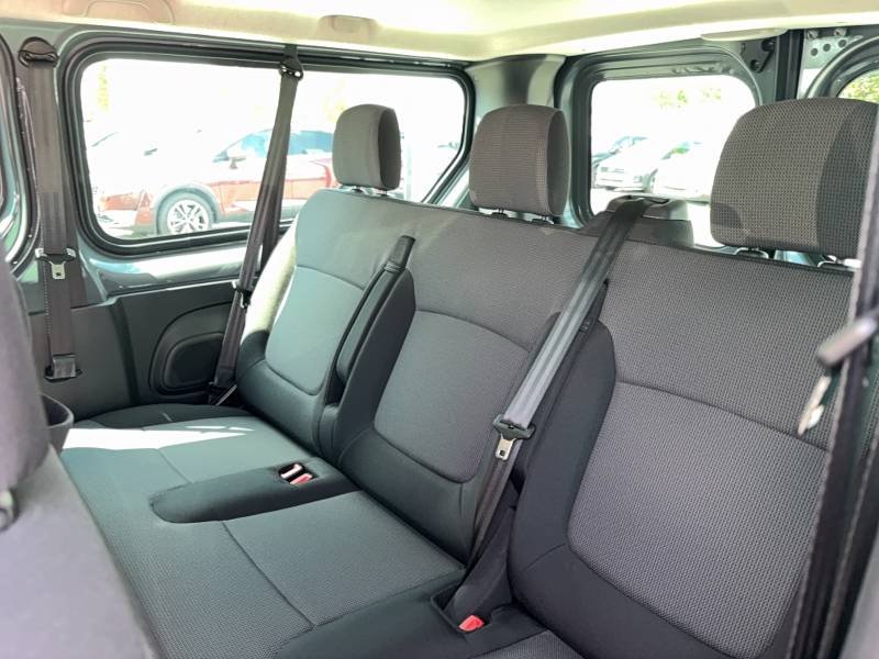Nissan Primastar - Photo 32