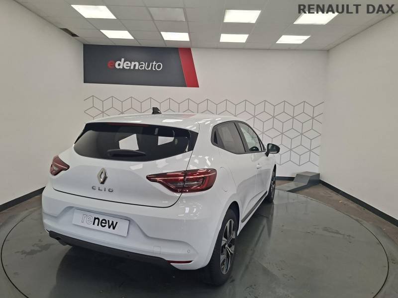 Renault Clio - Photo 24